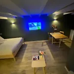 Luxe 31 Met Gratis Parkeerplaats Lodge *