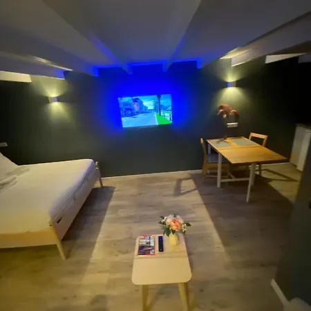 Luxe 31 Met Gratis Parkeerplaats Lodge *