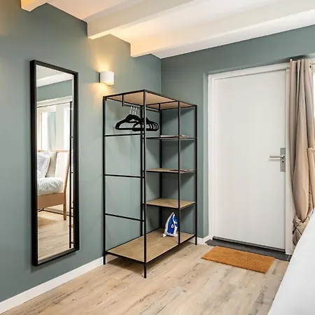 Luxe 31 Met Gratis Parkeerplaats 롯지