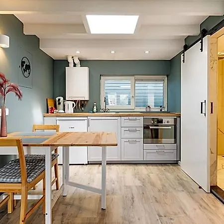 Lodge Luxe 31 Met Gratis Parkeerplaats