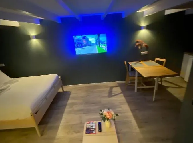 Luxe 31 Met Gratis Parkeerplaats Lodge *