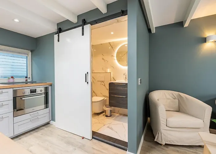 Lodge Luxe 31 Met Gratis Parkeerplaats *