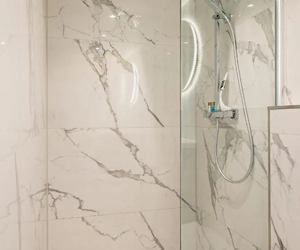 Lodge Luxe 31 Met Gratis Parkeerplaats